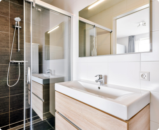 installation sanitaire dans une salle de bain